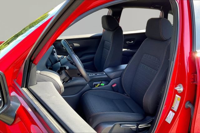 Used 2025 Honda HR-V Sport image 15