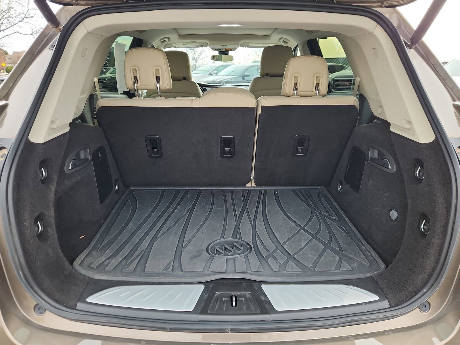 Used 2019 Buick Envision Premium w/ Driver Confidence Package image 11