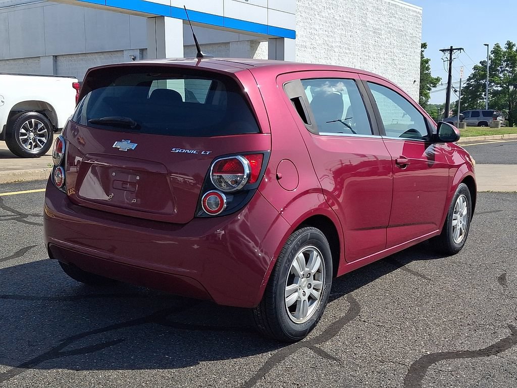 Used 2014 Chevrolet Sonic LT w/ LT Promotional Package FWD image 8