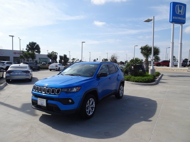 Used 2024 Jeep Compass Latitude