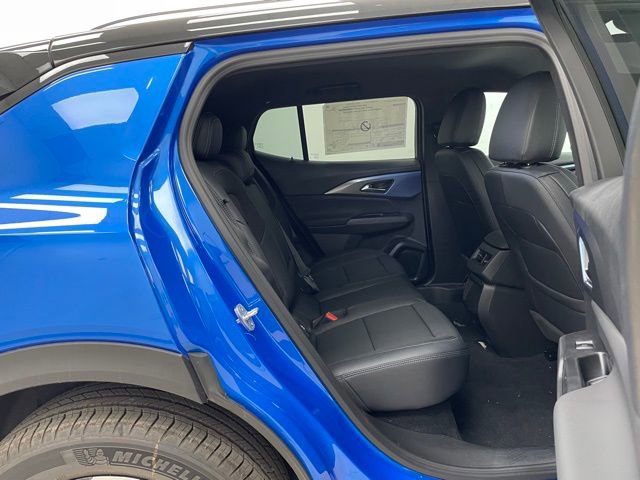 New 2026 Chevrolet Equinox EV LT image 13