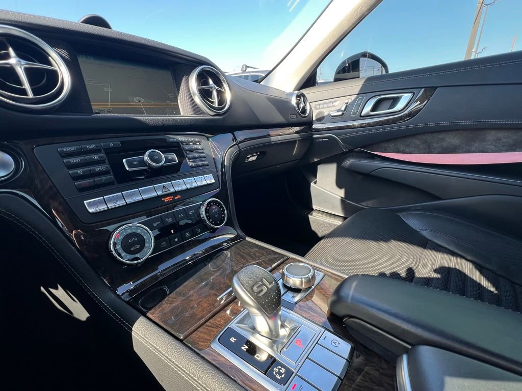 Used 2015 Mercedes-Benz SL 400 image 13