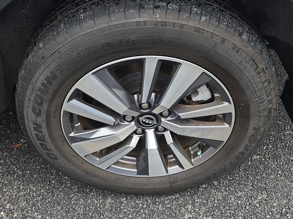 Used 2024 Nissan Pathfinder SL image 9