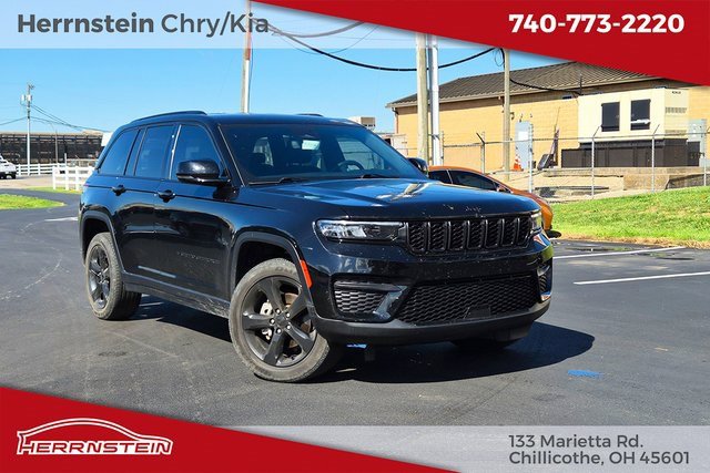 Used 2022 Jeep Grand Cherokee Altitude