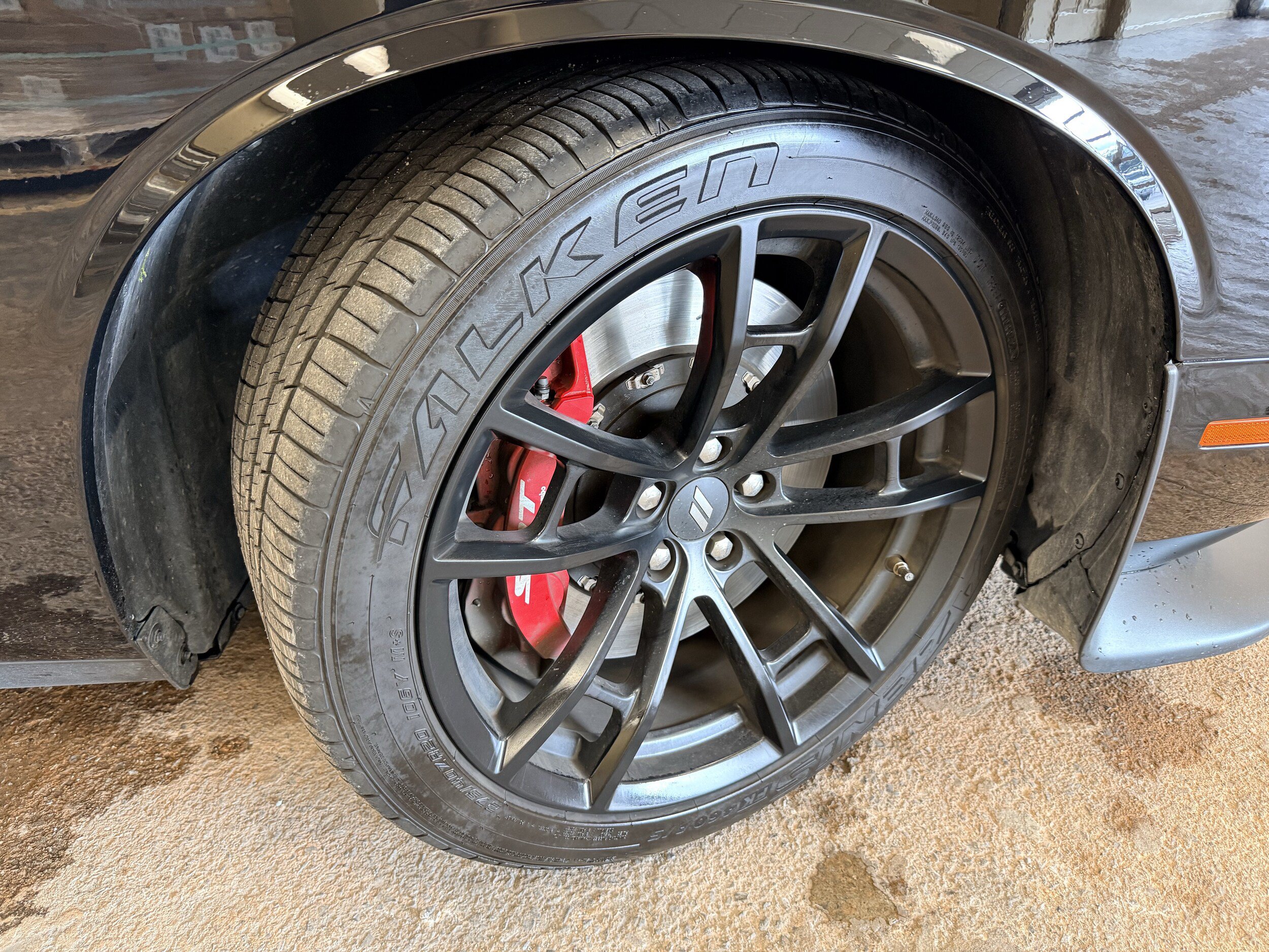 Used 2022 Dodge Challenger R/T Scat Pack w/ Dynamics Package RWD image 16