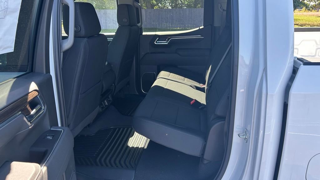 New 2025 Chevrolet Silverado 1500 LT w/ Safety Package image 19