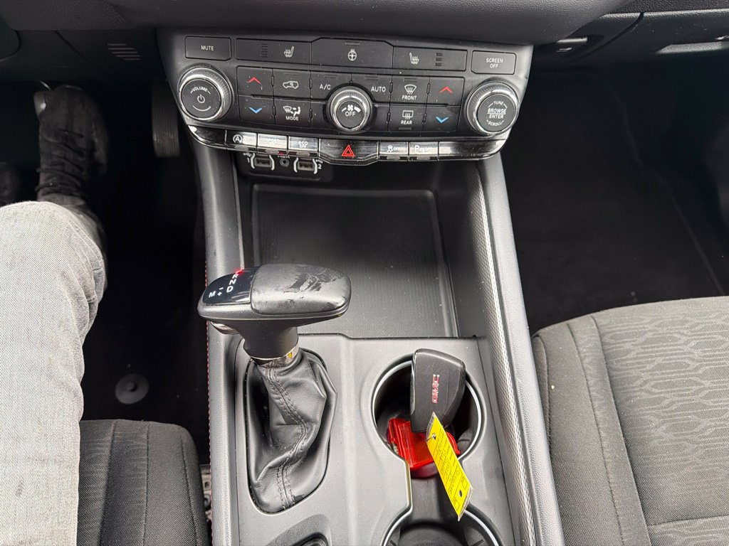 Used 2025 Dodge Durango GT AWD/4WD image 29