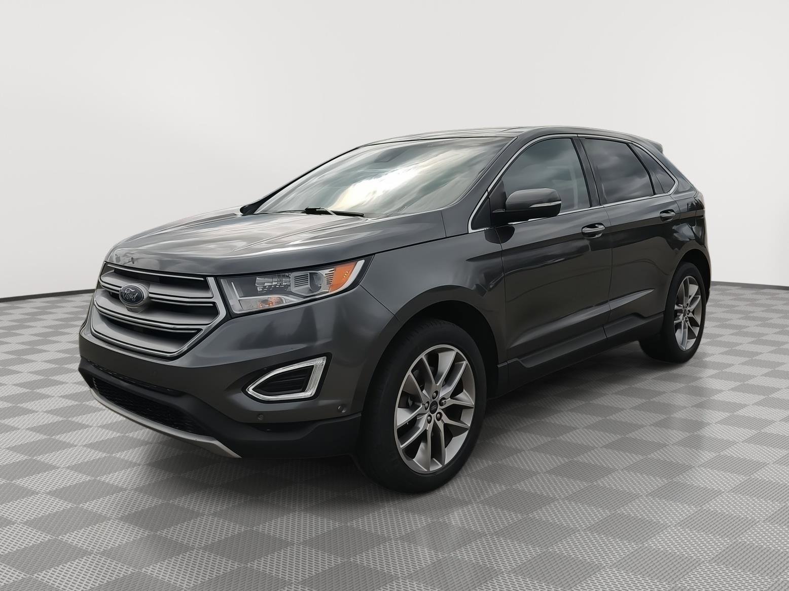 Used 2015 Ford Edge Titanium w/ Equipment Group 302A AWD/4WD image 22