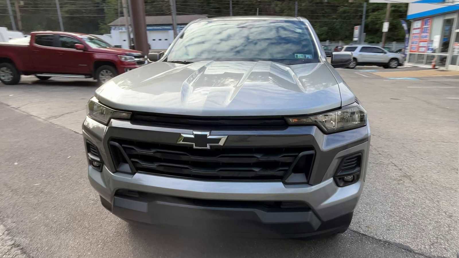 Certified 2023 Chevrolet Colorado LT w/ LT Convenience Package II image 3