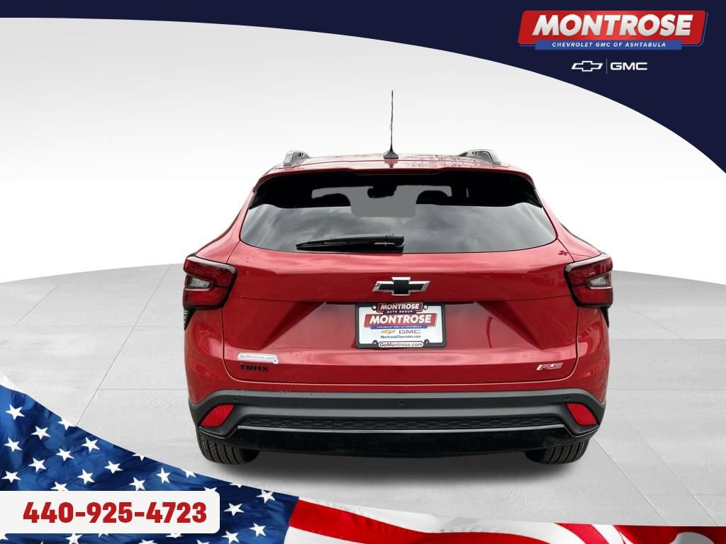 New 2026 Chevrolet Trax RS w/ Sunroof Package image 4