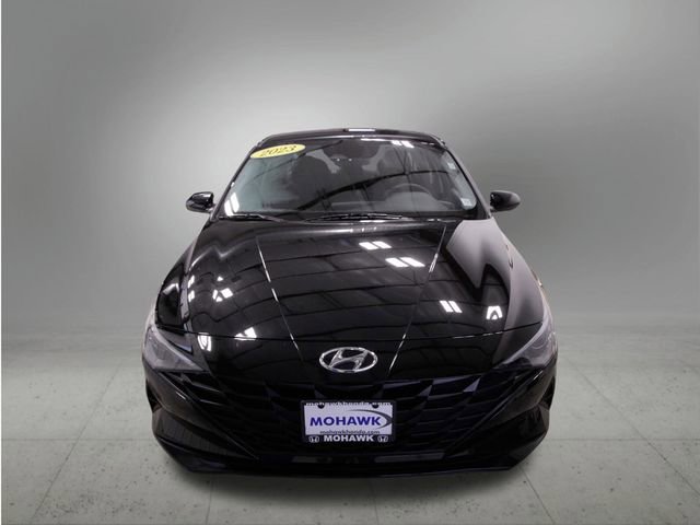 Used 2023 Hyundai Elantra SEL image 11