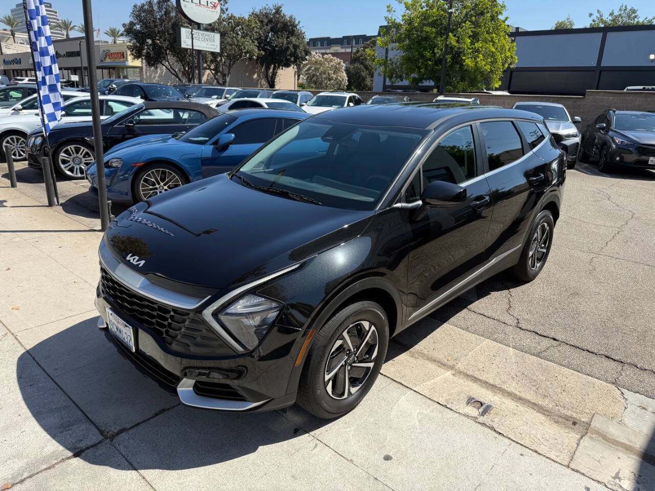 Used 2023 Kia Sportage LX AWD/4WD image 15