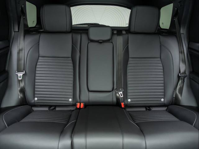 New 2026 Land Rover Discovery Sport Landmark AWD/4WD image 17