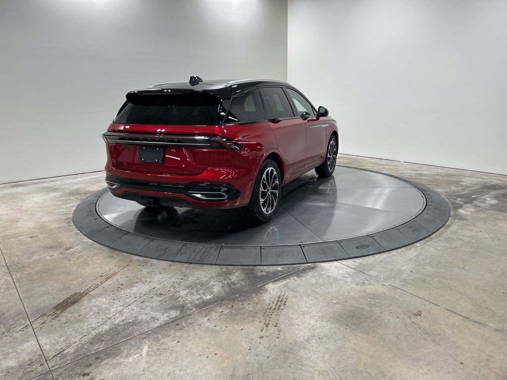 New 2026 Lincoln Nautilus Reserve image 5