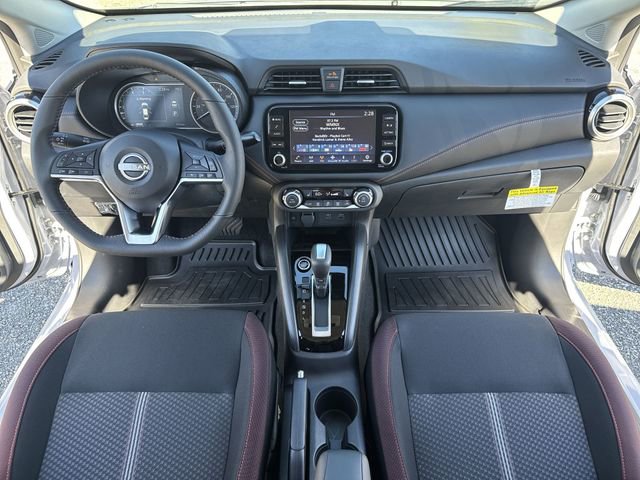 Used 2025 Nissan Versa SR w/ Trunk Package FWD image 9