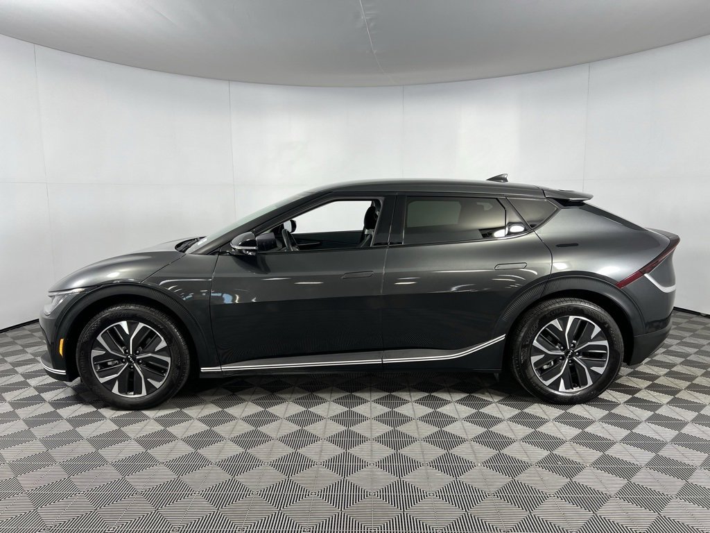 Used 2024 Kia EV6 Light image 9