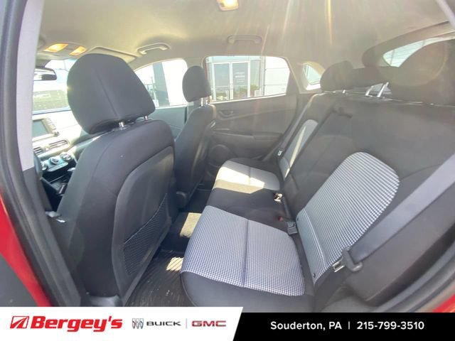Used 2021 Hyundai Kona SEL w/ Cargo Package AWD/4WD image 9