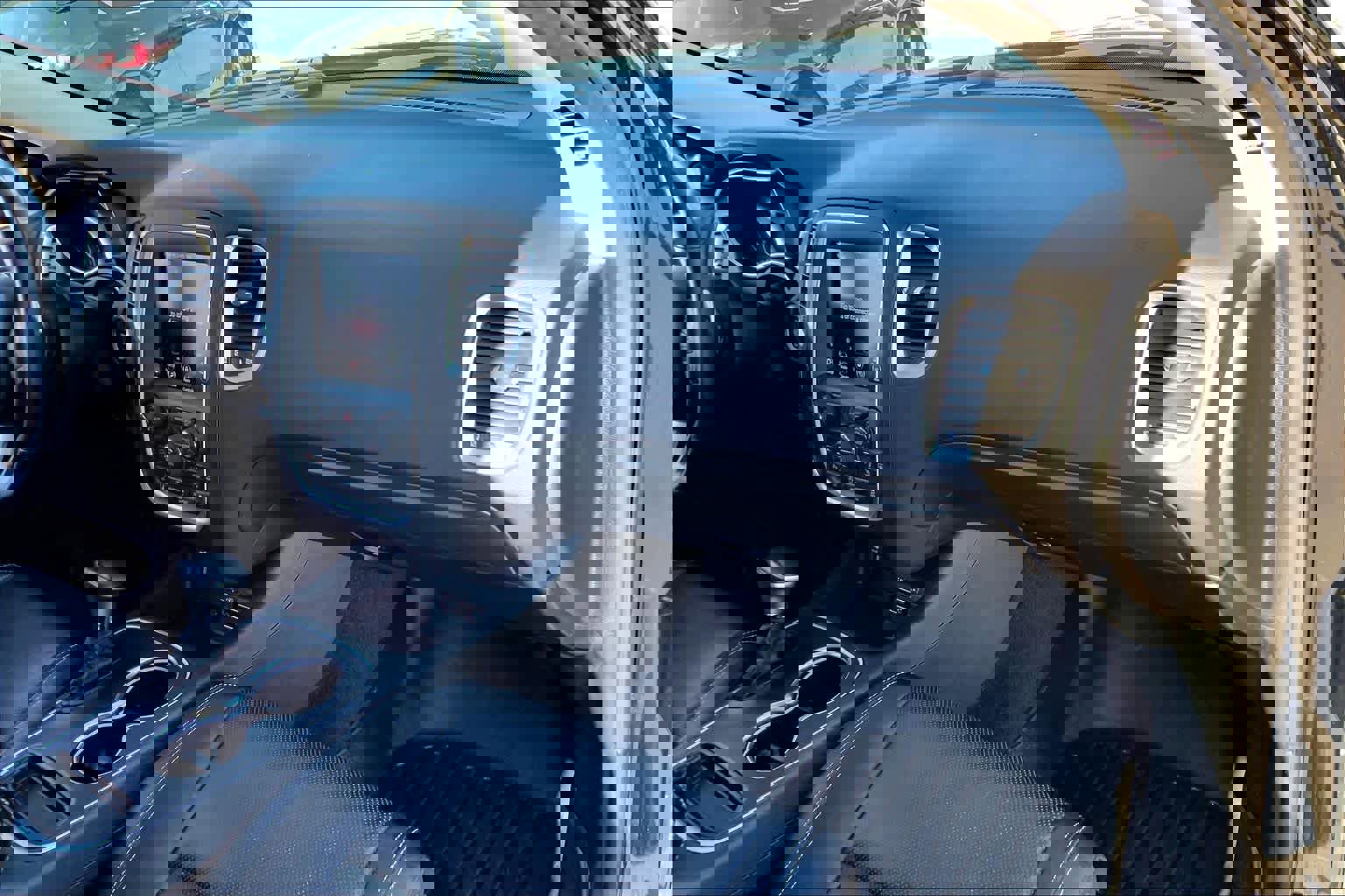 Used 2018 Dodge Durango Citadel w/ Technology Group image 18