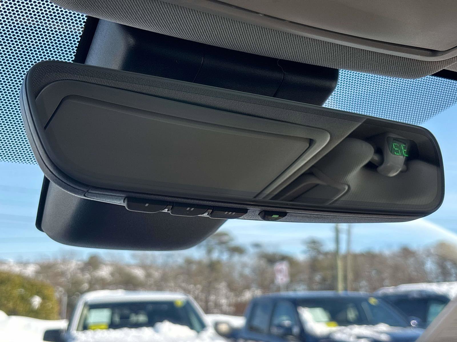 Used 2018 Toyota RAV4 Limited image 28