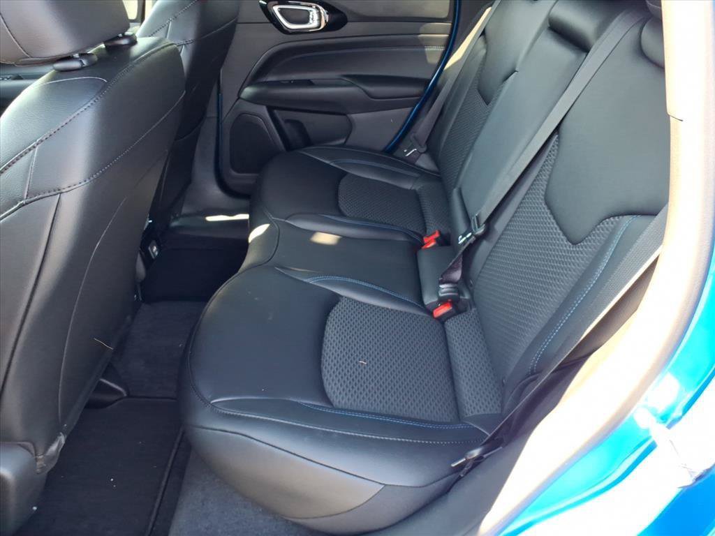 New 2026 Jeep Compass Latitude AWD/4WD image 8