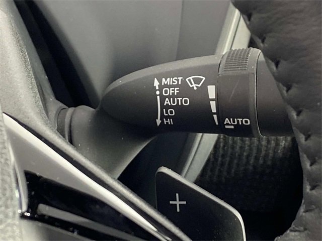 Used 2024 Subaru Solterra Limited image 17