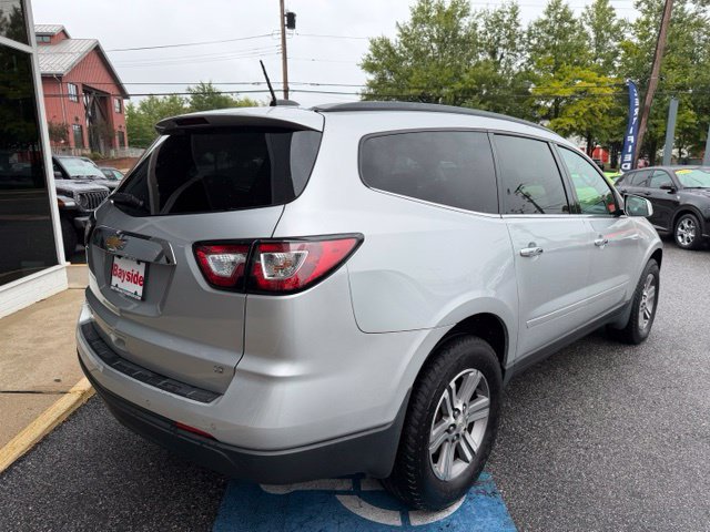 Used 2017 Chevrolet Traverse LT FWD image 18