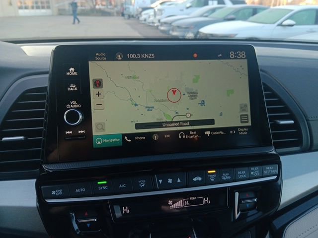 Used 2025 Honda Odyssey Touring image 17