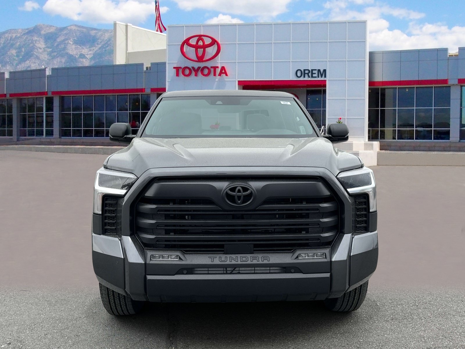 New 2026 Toyota Tundra SR5 w/ SR5 Convenience Package AWD/4WD video 2