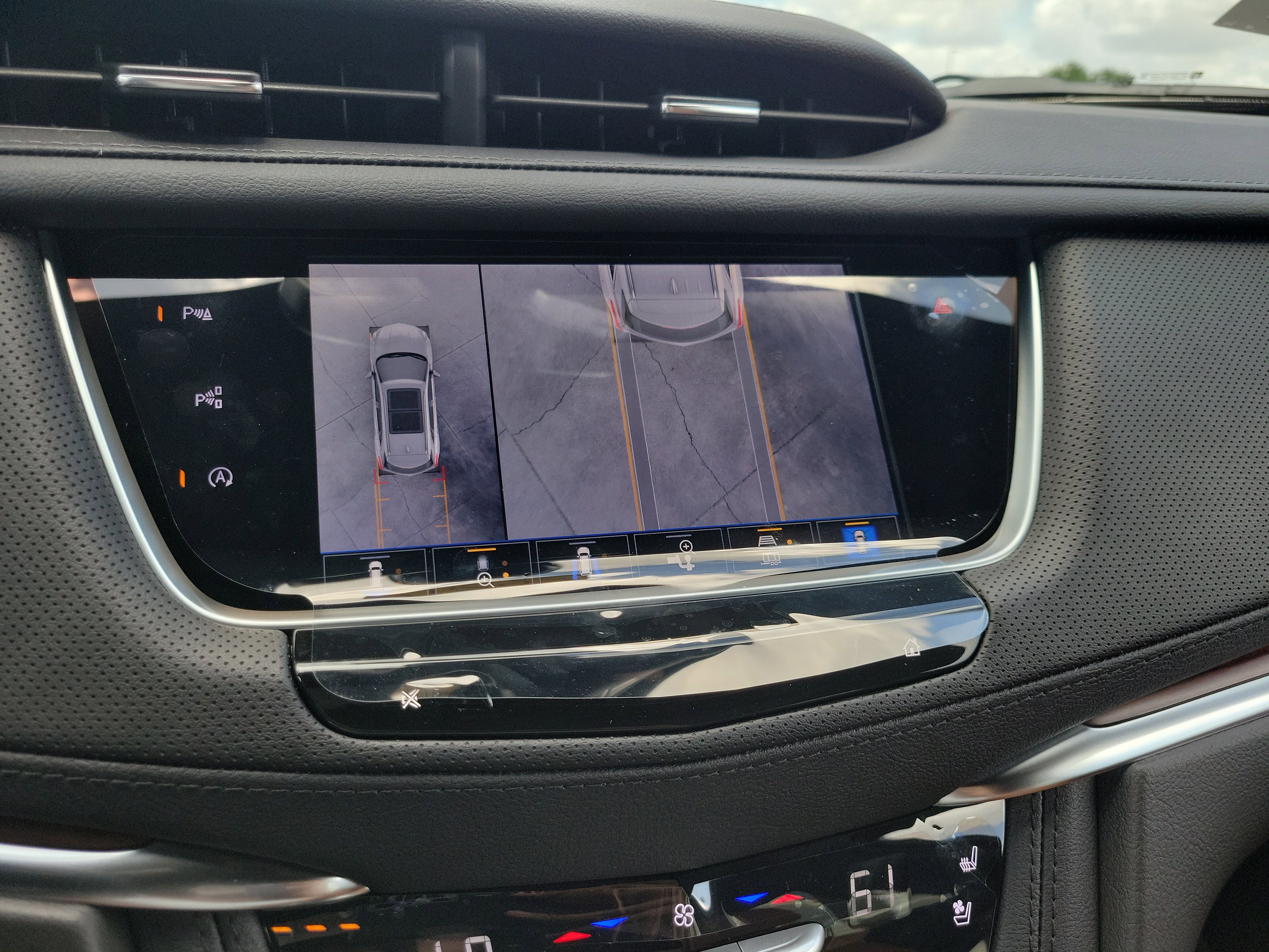 New 2026 Cadillac XT5 Premium Luxury w/ Driver Assist Package FWD image 23