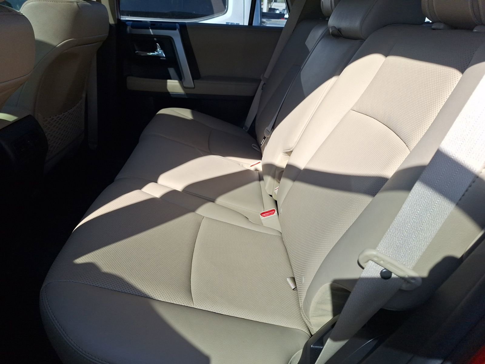 Used 2024 Toyota 4Runner Limited image 31