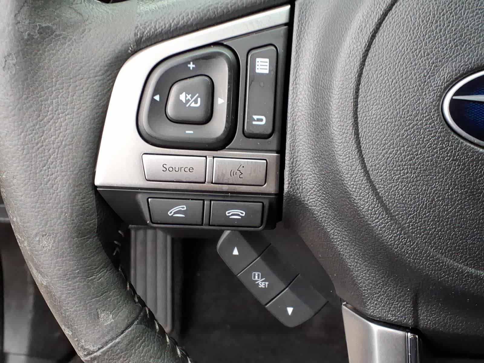 Used 2018 Subaru Forester 2.5i Touring w/ Popular Package #3B AWD/4WD image 17