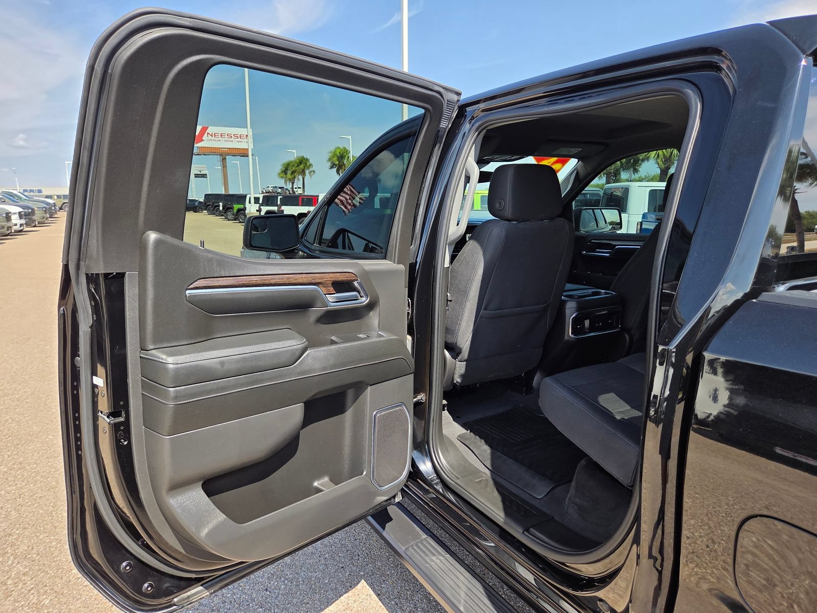 Used 2024 GMC Sierra 1500 Elevation RWD image 16
