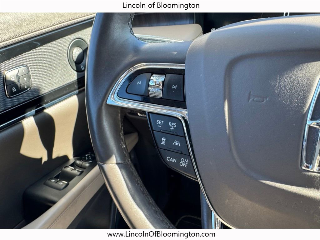 Certified 2022 Lincoln Nautilus Reserve w/ Equipment Group 201A image 33