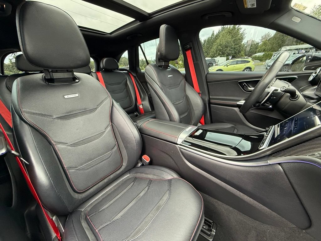 Used 2024 Mercedes-Benz GLC 43 AMG 4MATIC image 20