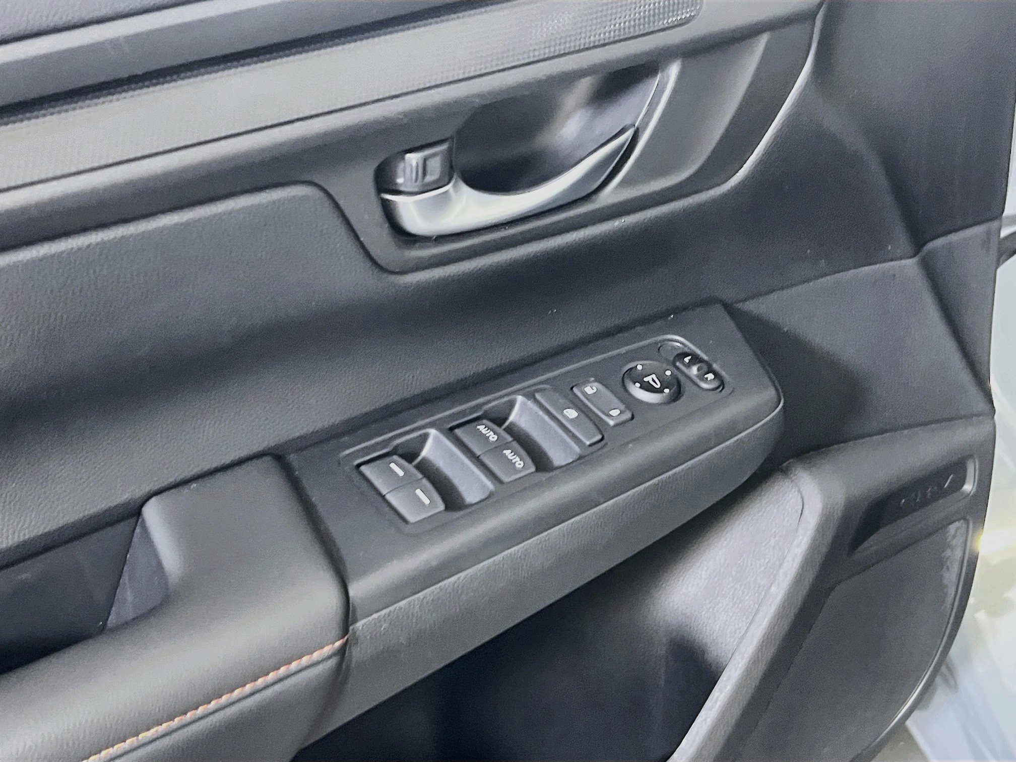 Used 2023 Honda CR-V Sport image 17