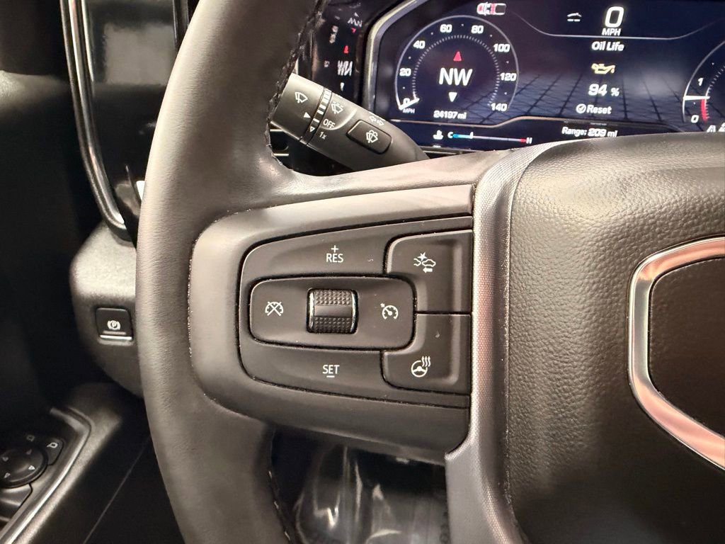 Used 2024 GMC Sierra 1500 SLE w/ Preferred Package image 32