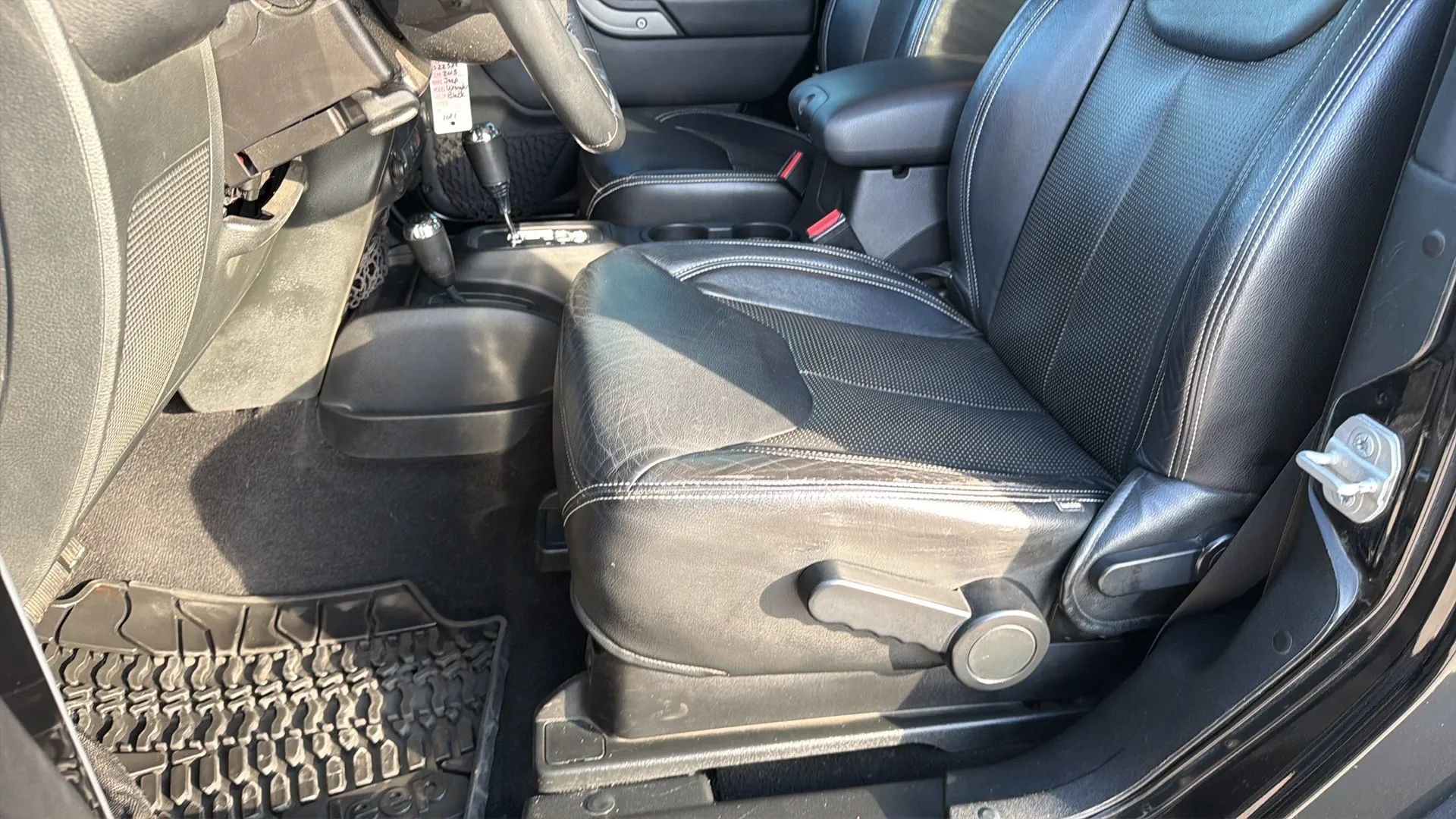 Used 2015 Jeep Wrangler Sport w/ Quick Order Package 24S image 33