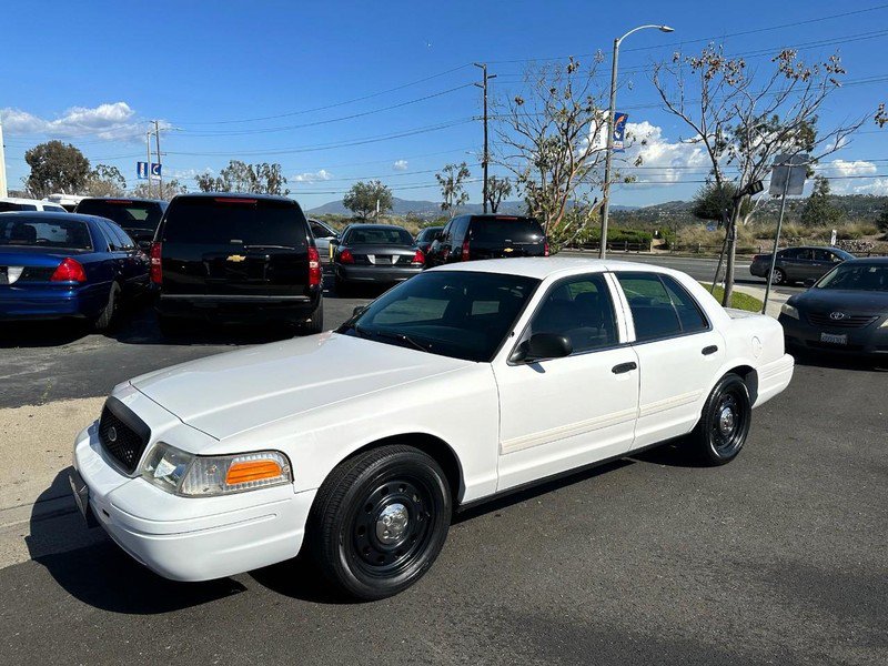 Used 2010 Ford Crown Victoria Police Interceptor RWD image 1