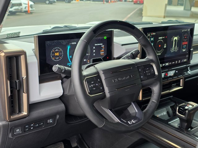 Used 2025 GMC Hummer EV 2X image 17