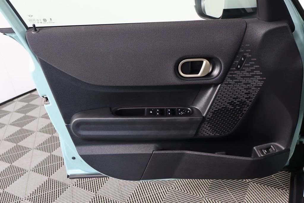 Used 2025 MINI Cooper S image 12