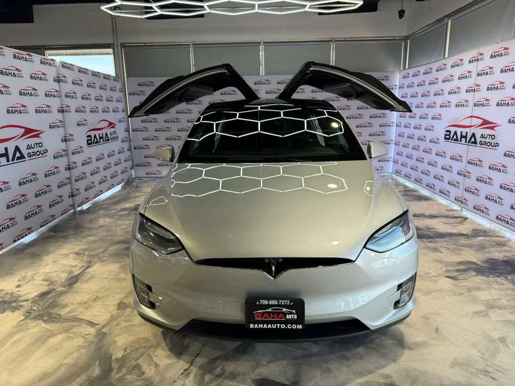 Used 2017 Tesla Model X 100D image 12