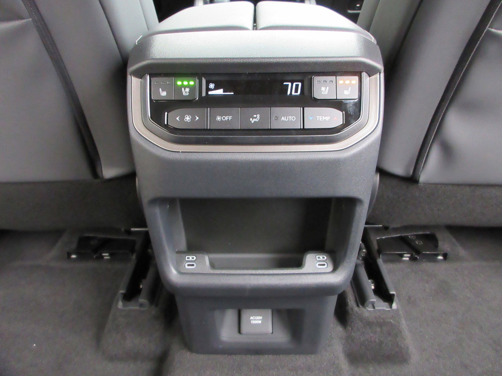 New 2026 Lexus TX 500h AWD image 23