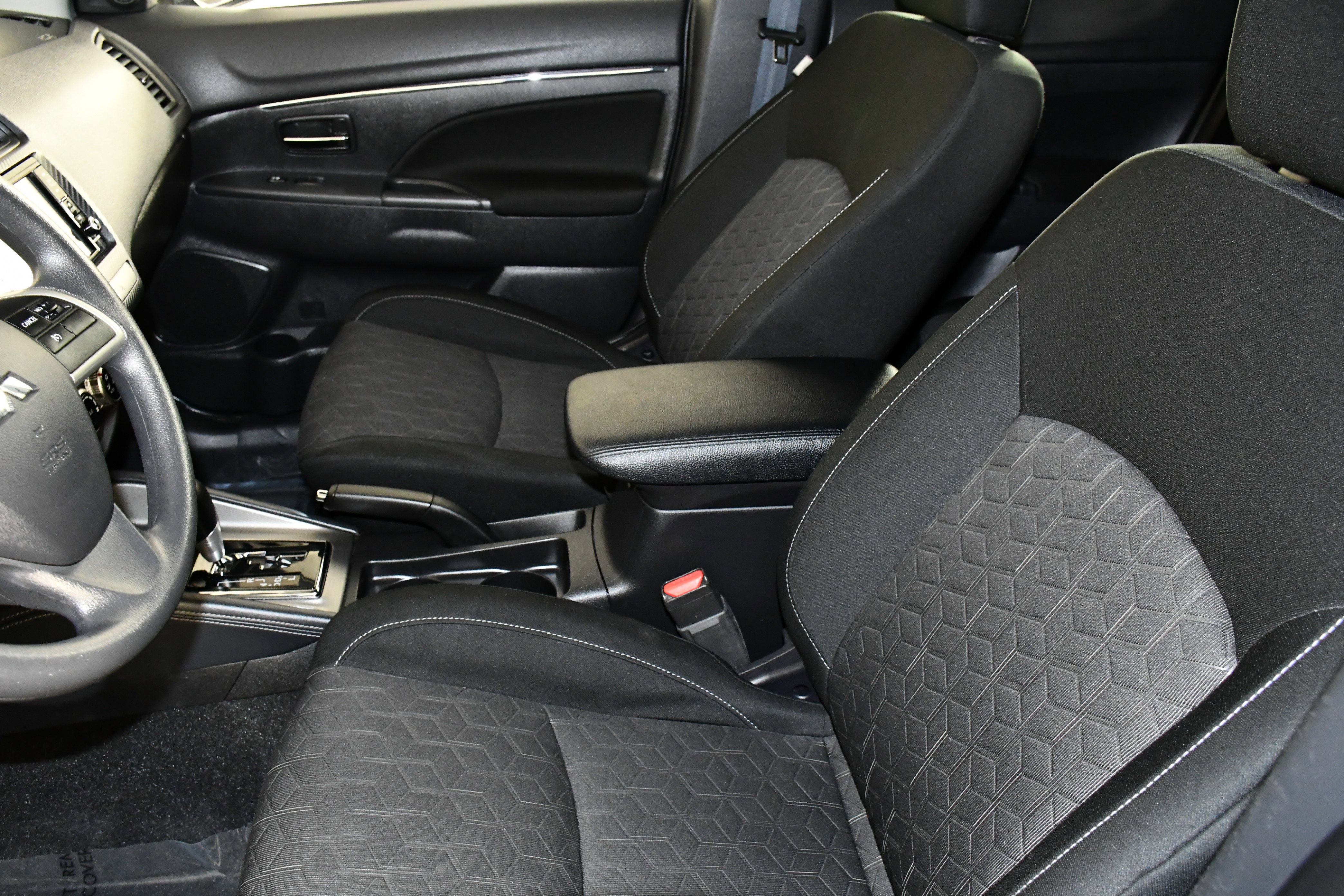 Used 2025 Mitsubishi Outlander Sport ES AWD/4WD image 36