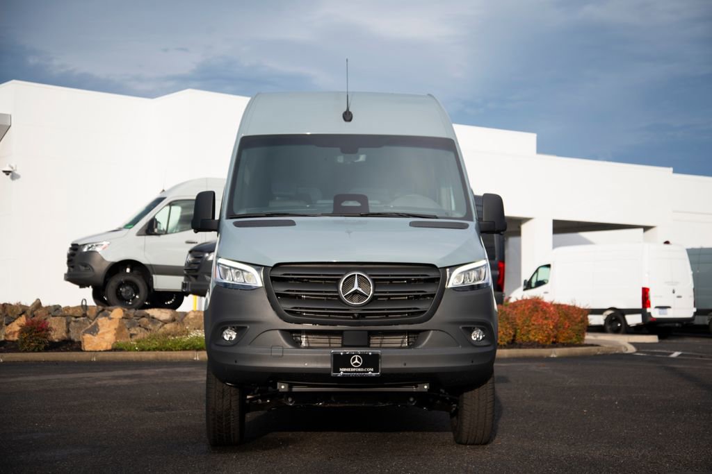 New 2026 Mercedes-Benz Sprinter 2500 image 2