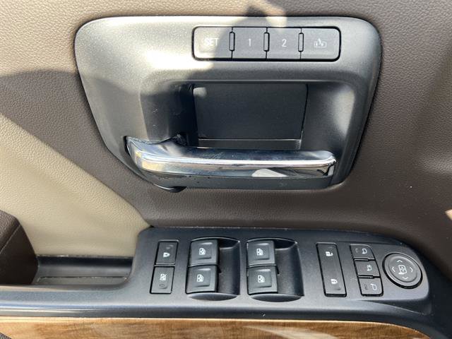 Used 2018 Chevrolet Silverado 1500 LTZ w/ Sport Package AWD/4WD image 12