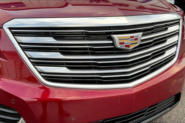 Used 2017 Cadillac XT5 Luxury w/ Driver Awareness Package image 30