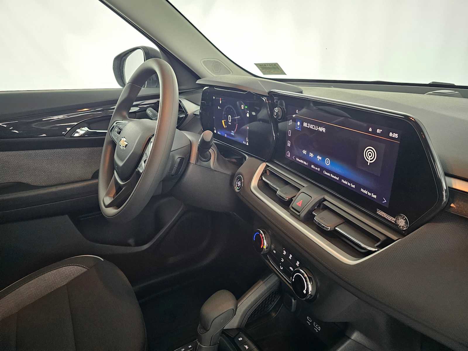 New 2026 Chevrolet TrailBlazer LS w/ LS Convenience Package FWD image 11