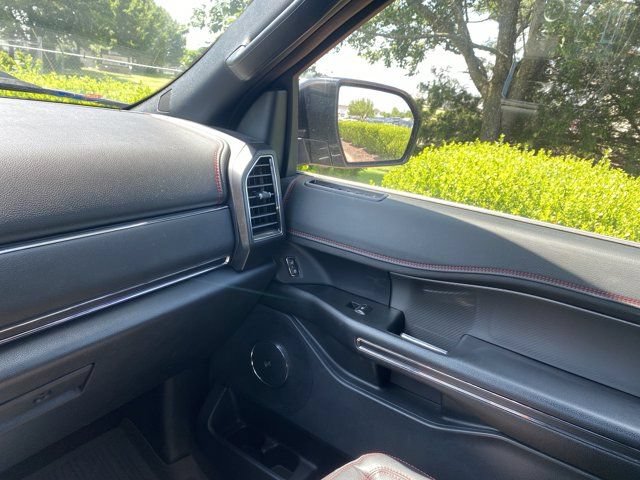 Used 2021 Ford Expedition Limited AWD/4WD image 36