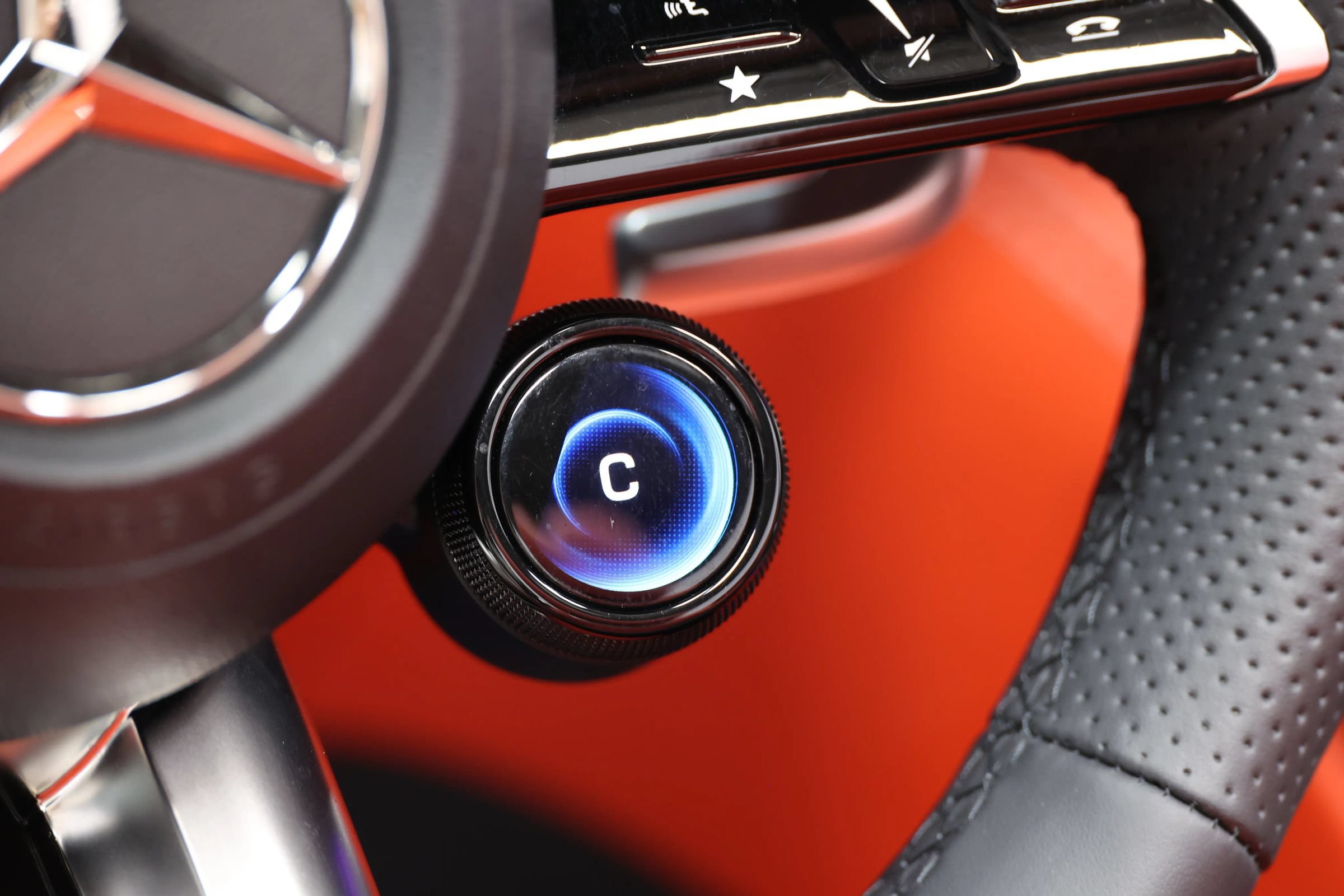 Used 2023 Mercedes-Benz SL 43 AMG image 33