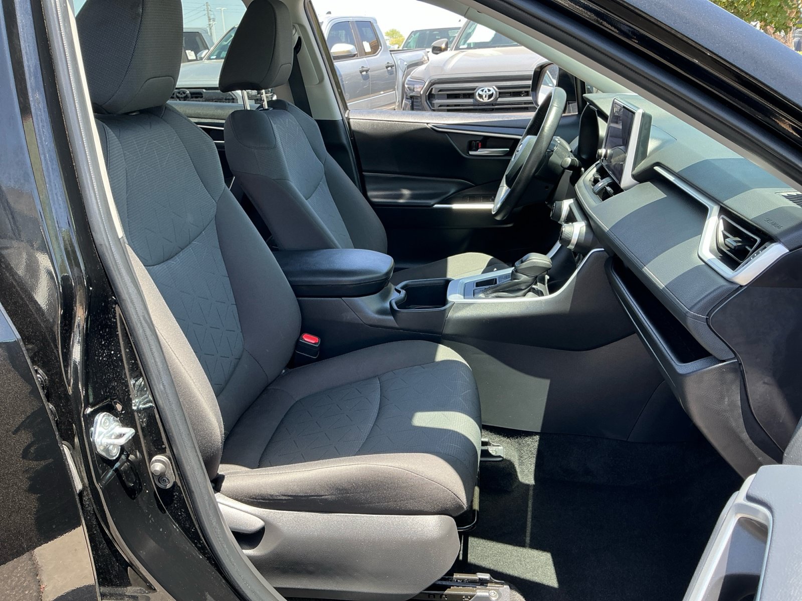 Certified 2024 Toyota RAV4 XLE w/ Weather Package AWD/4WD image 19